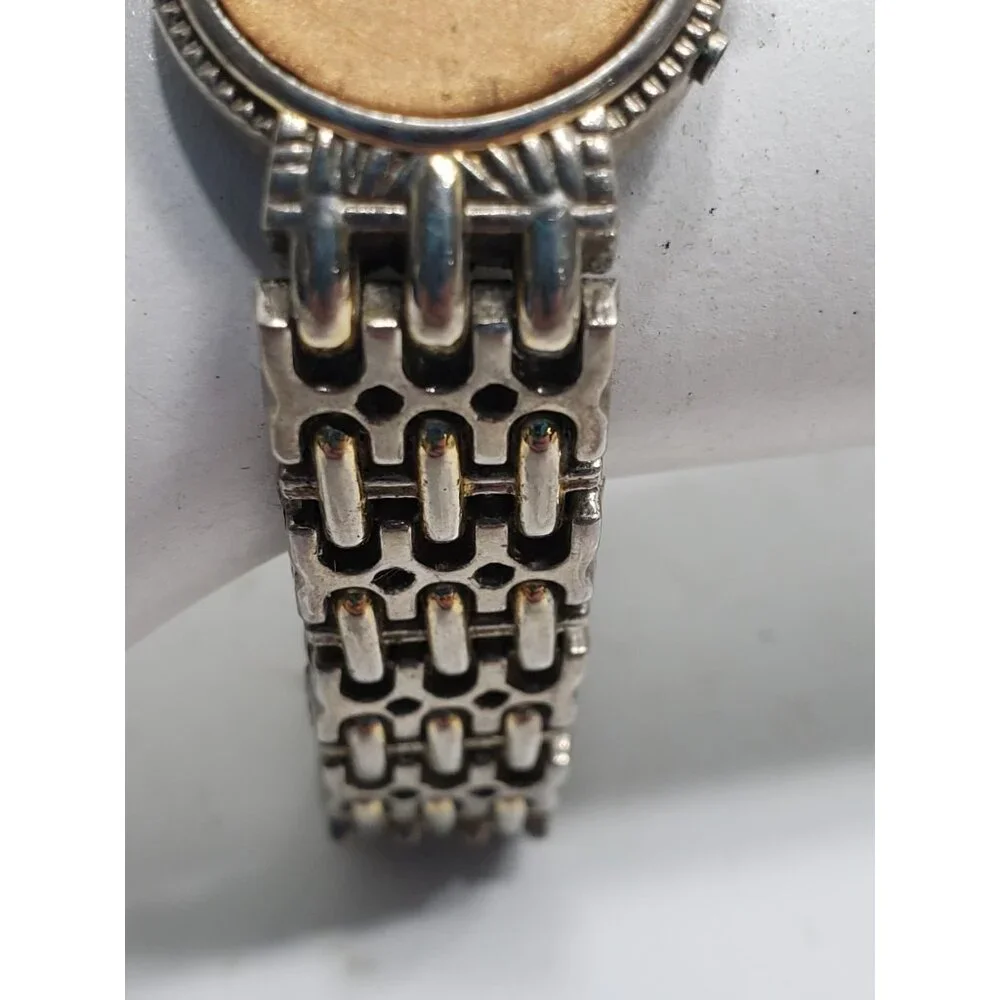 Vintage Jordache Women’s Gold Tone LCD Digital Display Quartz Day/Date Watch